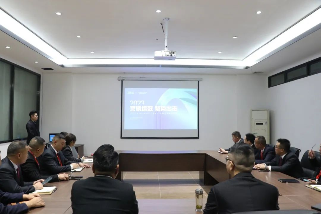 “營銷增效,聚勢出擊”——綠蘋果瓷磚品牌精英特訓營圓滿召開!